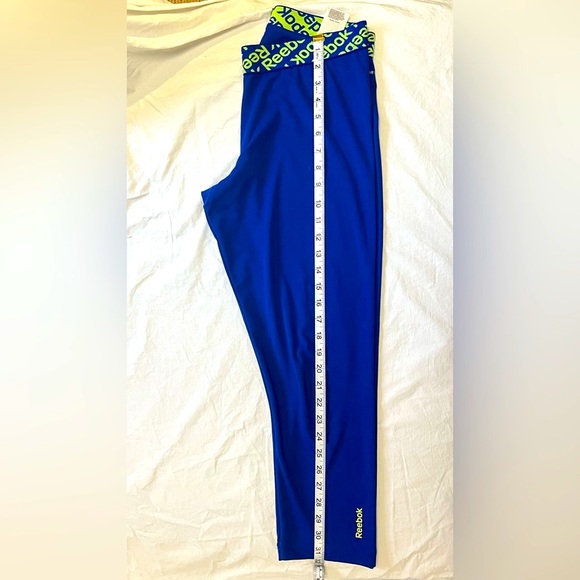 Reebok Playdry Workout Ready Collection bright blue cropped leggings - Picture 8 of 11